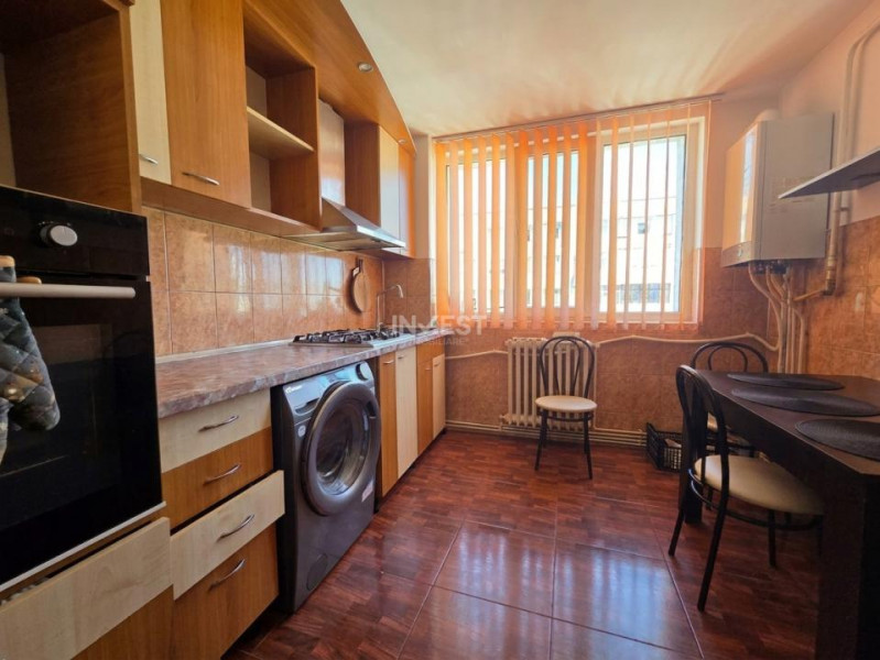 Apartament 3 Camere – 72 mp, Parcul Voievozilor, etaj intermediar