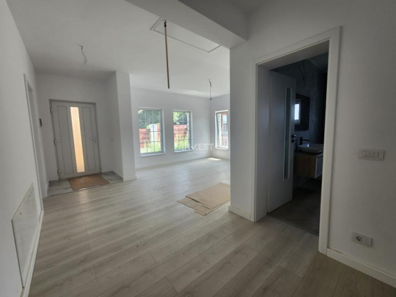 CASA INDIVIDUALA 4 CAMERE + BECI , PLACA DE BETON PESTE ETAJ , VALEA ADANCA 