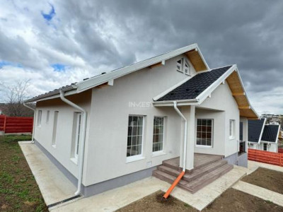 CASA INDIVIDUALA 4 CAMERE + BECI , PLACA DE BETON PESTE ETAJ , VALEA ADANCA 