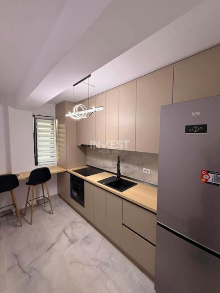 Apartament 1 camera zona Hlincea - Loc de parcare inclus 