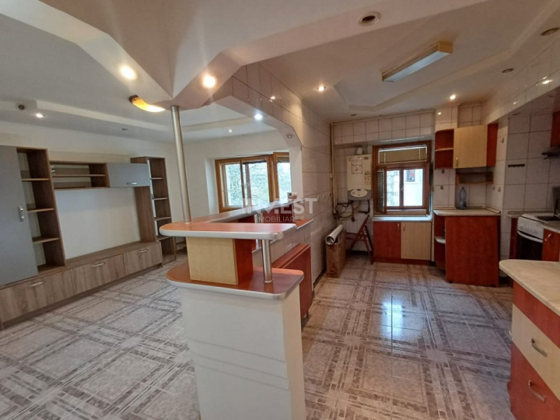 Apartament 3 camere decomandat, zona Pacurari -  Moara de Foc, Iasi