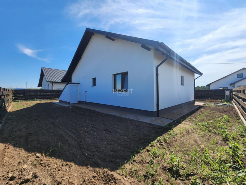 CASA INDIVIDUALA , 3 CAMERE, 400 MP TEREN, BECI, FINALIZATA-INTABULATA-CIURBESTI