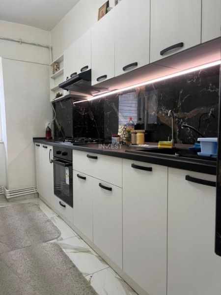Apartament 2 camere, Bulevardul Dacia-etaj intermediar