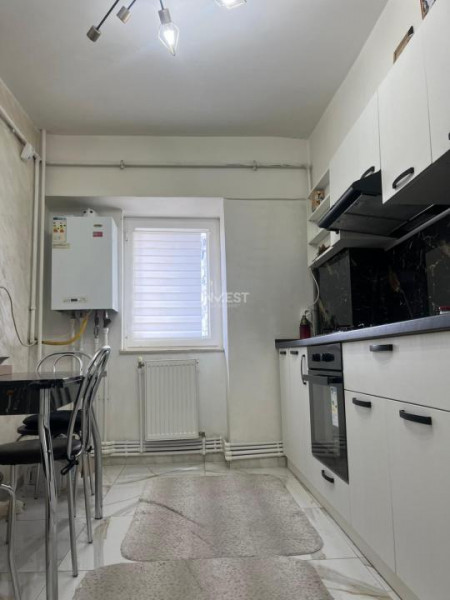 Apartament 2 camere, Bulevardul Dacia-etaj intermediar
