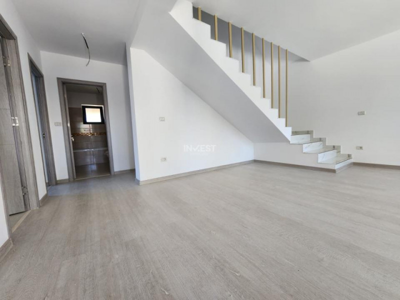 CASA INDIVIDUALA, 3 CAMERE, 400 MP TEREN,CIURBESTI