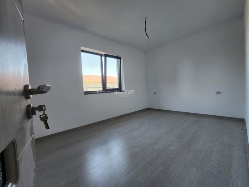 CASA INDIVIDUALA, 3 CAMERE, 400 MP TEREN,CIURBESTI