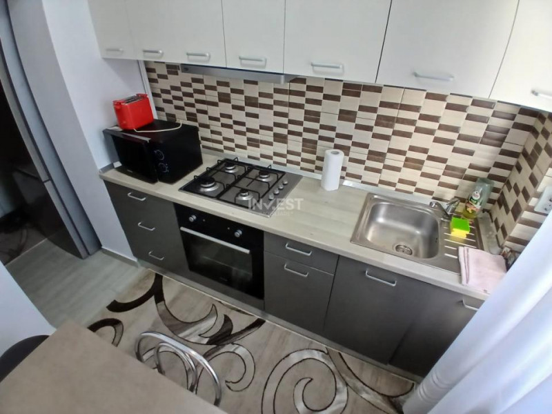 Apartament, 2 camere, Mircea Cel Bun, 400 euro.