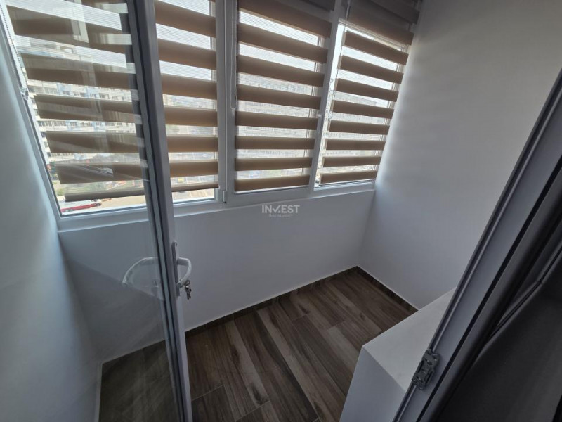 Apartament 2 camere, etaj intermediar, RENOVAT, rond ZIMBRU