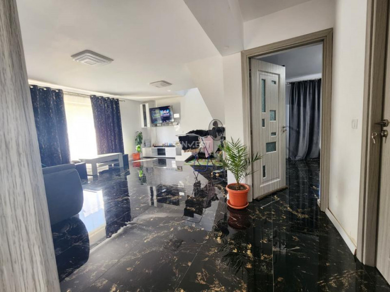 CASA INDIVIDUALA DE VANZARE, 5 CAMERE, 2 BAI, 120MP UTILI , 500 MP TEREN