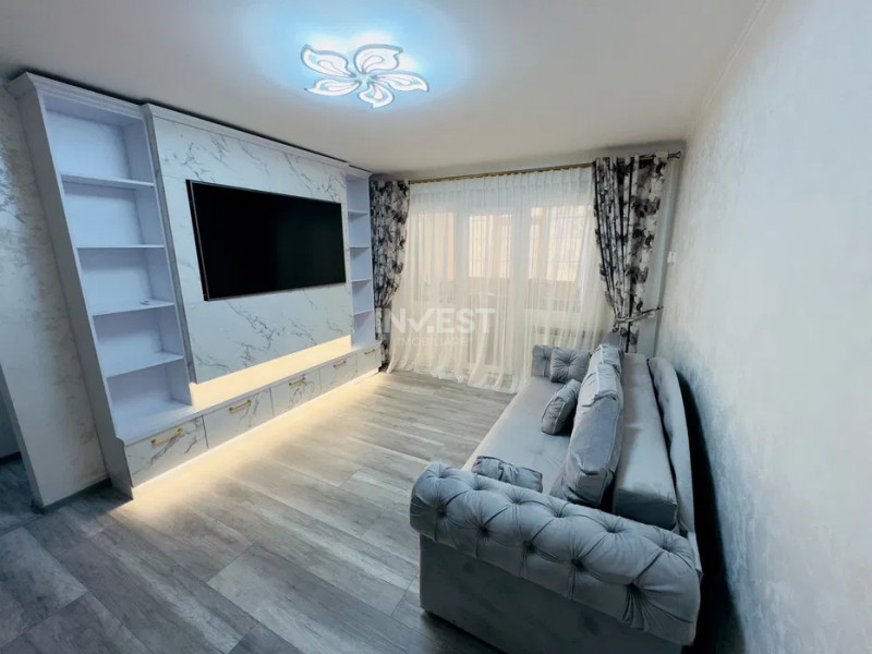 Apartament 3 camere în Păcurari, Mobilat & utilat, 600 €