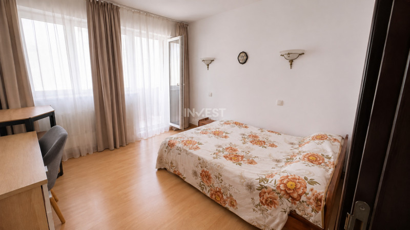 Apartament 4 camere de inchiriat zona Tatarasi - Flora