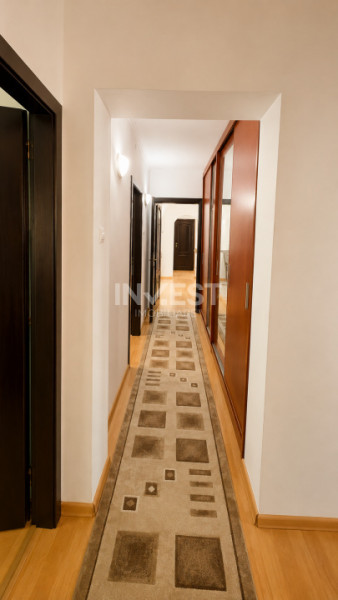 Apartament 4 camere de inchiriat zona Tatarasi - Flora