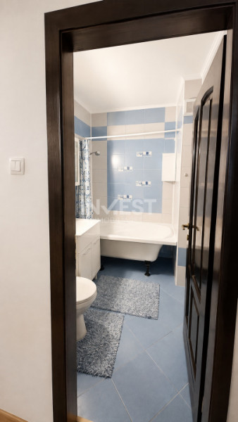 Apartament 4 camere de inchiriat zona Tatarasi - Flora
