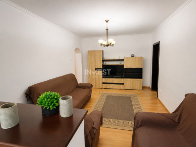 Apartament 4 camere de inchiriat zona Tatarasi - Flora