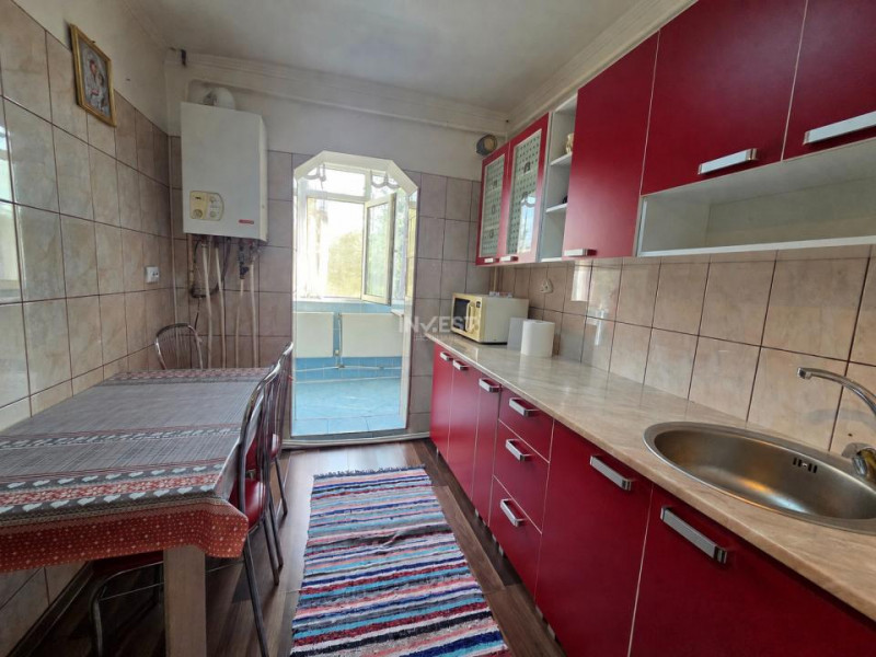 Apartament de 2 camere, decomandate, etaj 2, Dacia