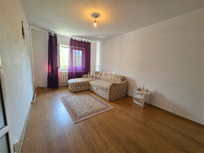 Apartament de 2 camere, decomandate, etaj 2, Dacia