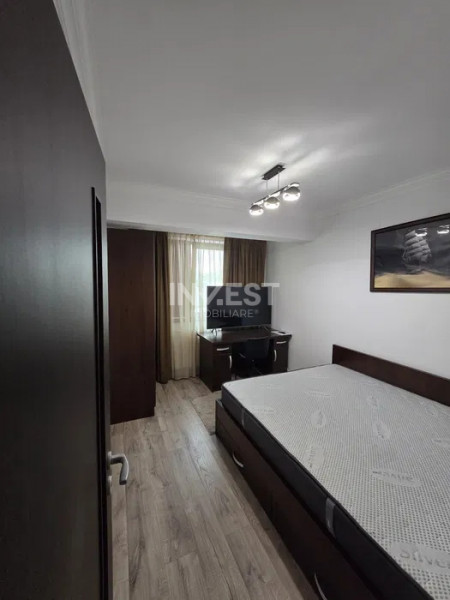 Apartament 3 camere de inchiriat zona Bucsinescu, loc de parcare inclus