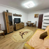 Apartament 2 camere decomandat de inchiriat zona Podu Ros 