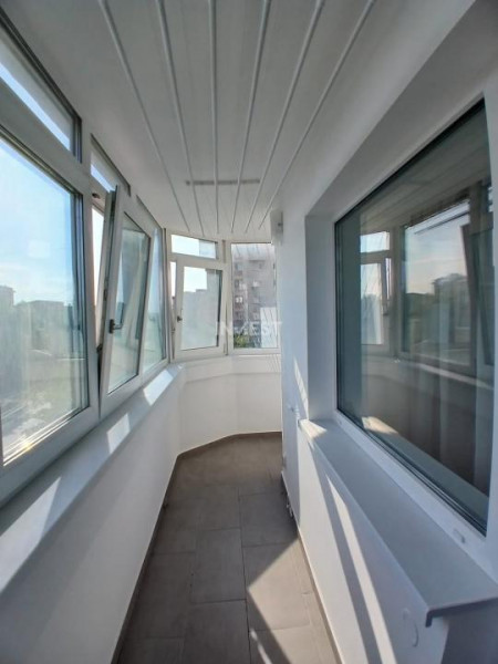 Apartament 2 camere decomandat, 2 balcoane, Canta, 400 €/lună