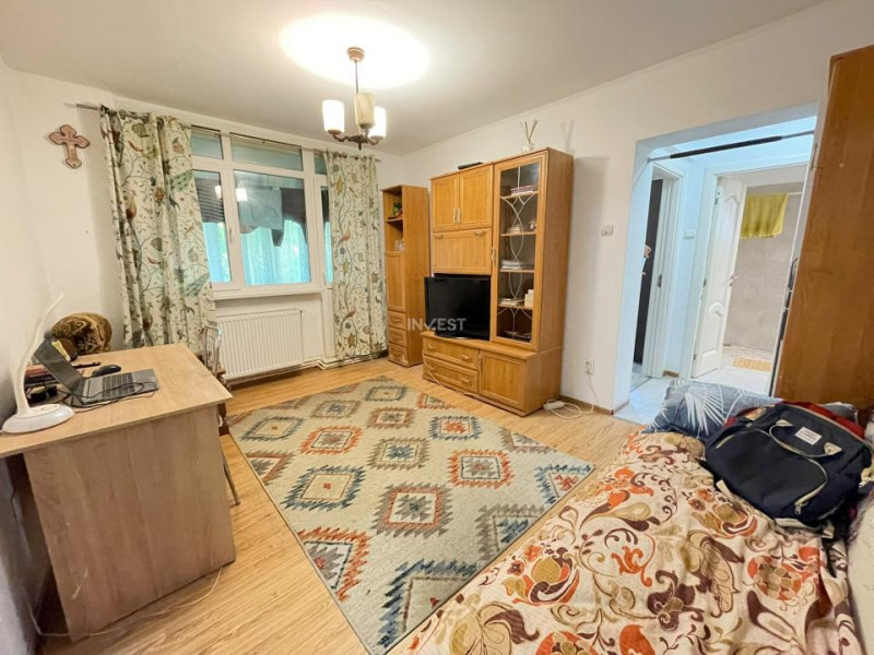 Apartament 2 camere-Podu Ros-Red Cube
