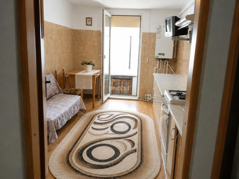 Apartament 2 camere decomandat zona Tatarasi - Gradinari