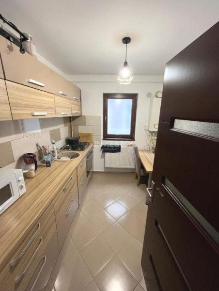 3 CAMERE DECOMANDAT MOBILAT+BOXA 10MP POPAS PACURARI