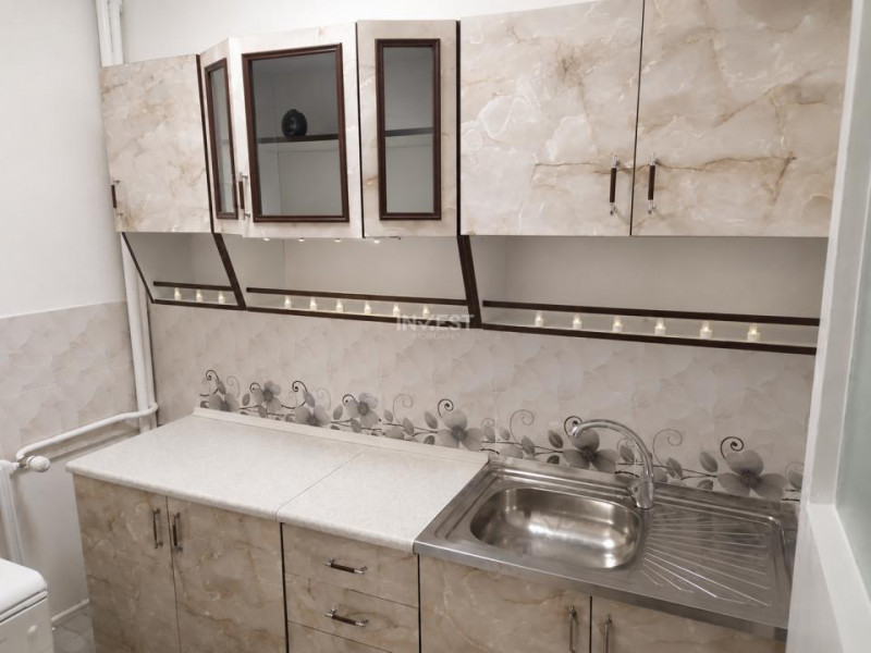 Apartament 1 camera de inchiriat zona Tatarasi