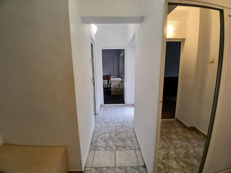 partament spațios cu 2 camere, decomandat, în Păcurari 400 €