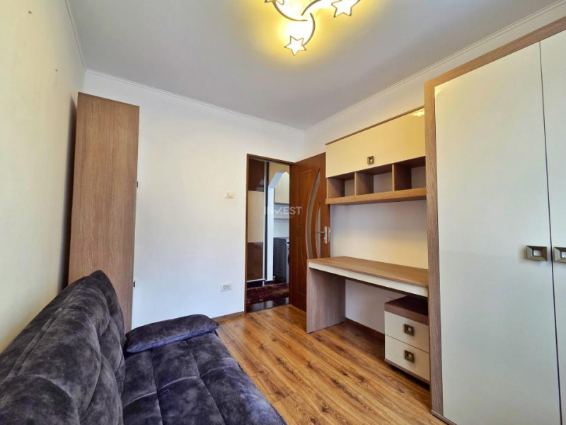Apartament 3 camere, etaj 3, Zona Dacia