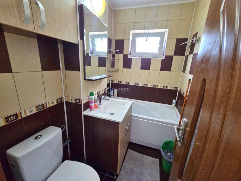 Apartament 3 camere, etaj 3, Zona Dacia