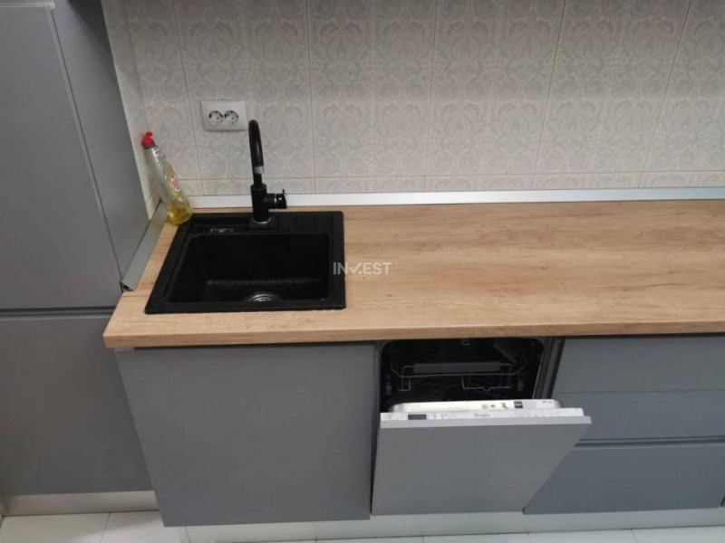 Apartament 2 camere de inchiriat zona Visoianu