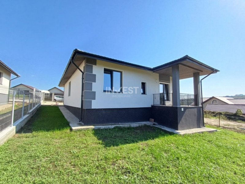 CASA INDIVIDUALA, 4 CAMERE, 2 BAI, BECI , FINALIZATA SI INTABULATA VALEA ADANCA