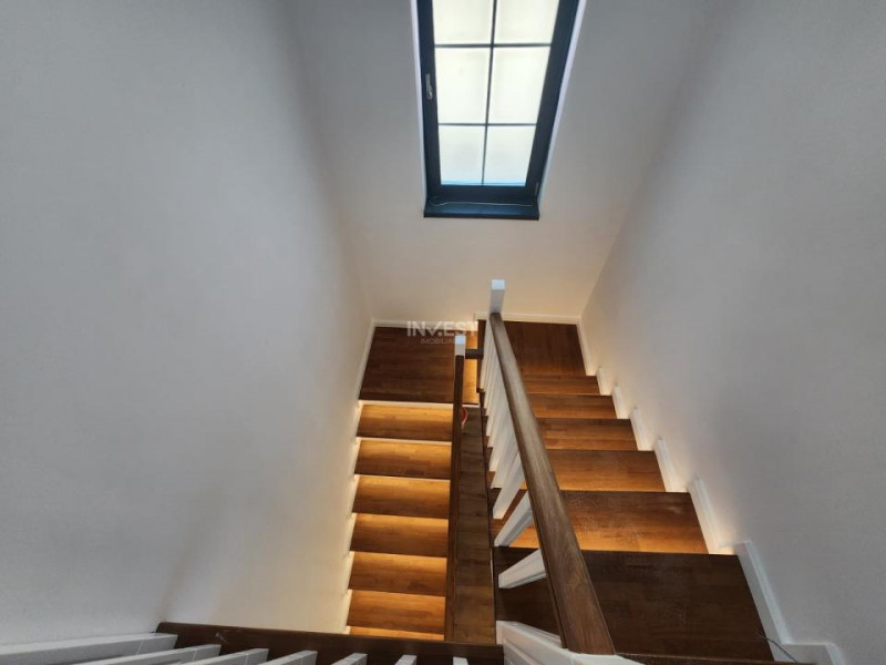 CASA PREMIUM HORPAZ, 4 CAMERE, 2 BAI, INDIVIDUALA,450 MP TEREN
