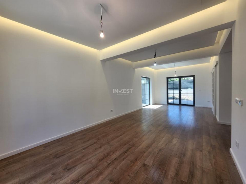 CASA PREMIUM HORPAZ, 4 CAMERE, 2 BAI, INDIVIDUALA,450 MP TEREN