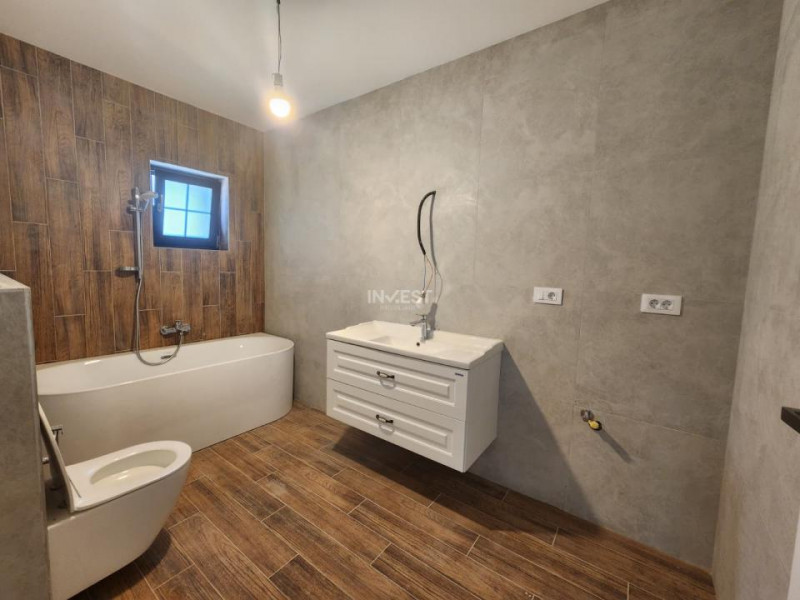 CASA PREMIUM HORPAZ, 4 CAMERE, 2 BAI, INDIVIDUALA,450 MP TEREN