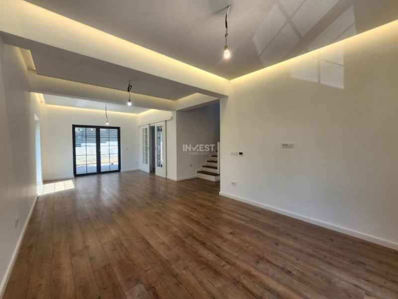 CASA PREMIUM HORPAZ, 4 CAMERE, 2 BAI, INDIVIDUALA,450 MP TEREN
