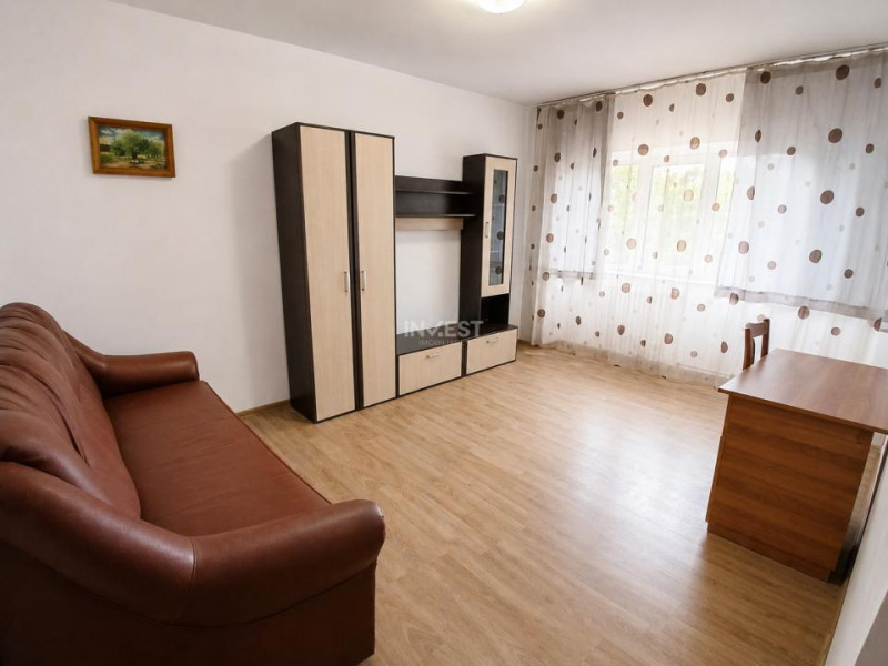 Apartament 2 camere de inchiriat zona Podu de Fier 