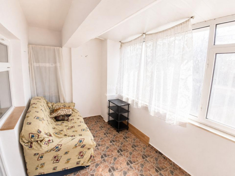 Apartament 2 camere de inchiriat zona Podu de Fier 