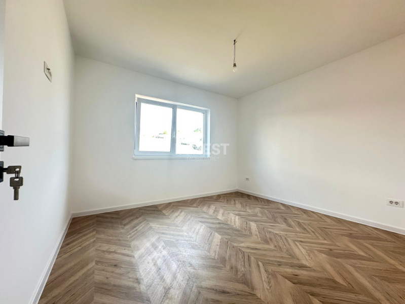 COMISION 0%! 3 CAMERE 71MP BLOC NOU ROND PACURARI, IASI