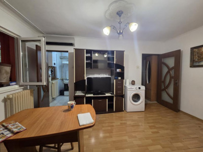 Apartament 2 camere, etaj 1, Alexandru cel Bun