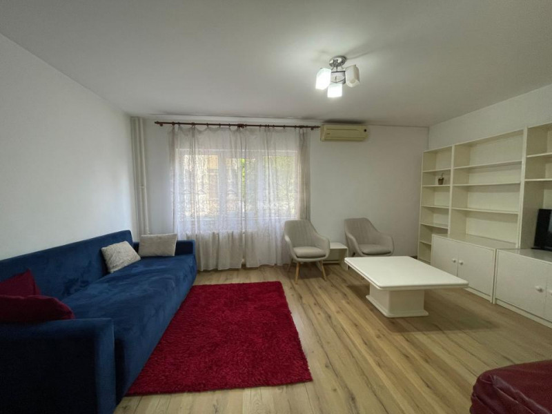  Apartament 3 Camere Autogara Păcurari , Ideal pentru Studenți, Mutare Imediată