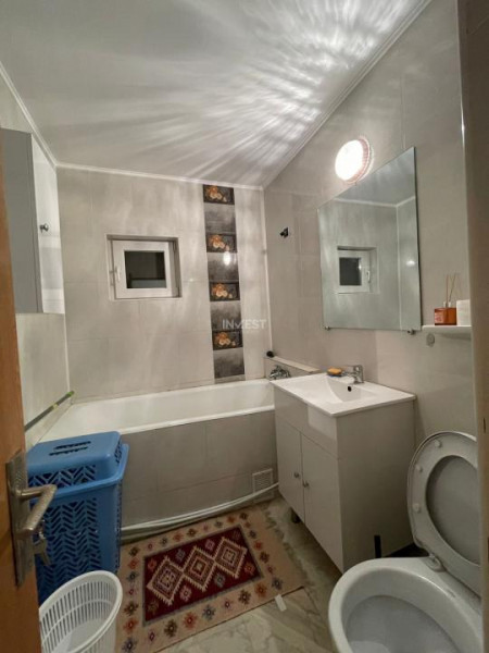  Apartament 3 Camere Autogara Păcurari , Ideal pentru Studenți, Mutare Imediată