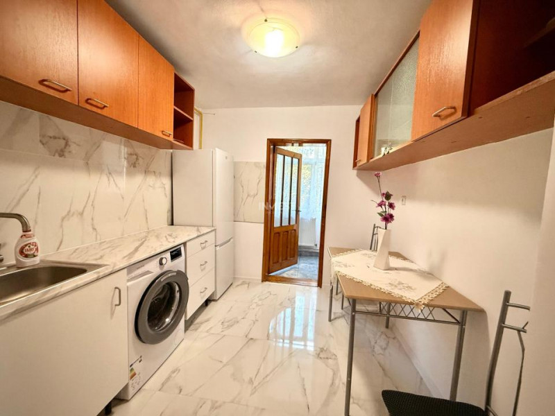 Apartament 2 camere decomandat Nicolina 2 - etaj 3/4 - bloc 1985