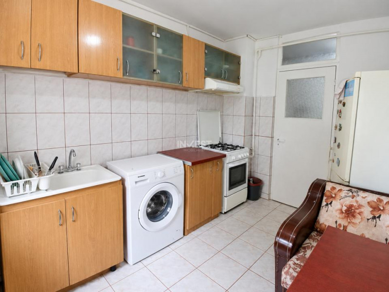 Apartament 2 camere de inchiriat zona Tatarasi - Oancea