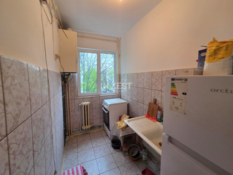 De vanzare, 3 camere, etaj 2, Alexandru cel Bun