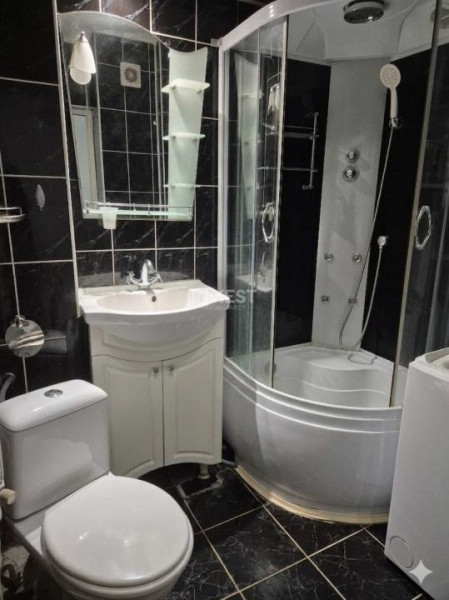 Apartament cu 1 cameră decomandat - Nicolina - Tudor Neculai 
