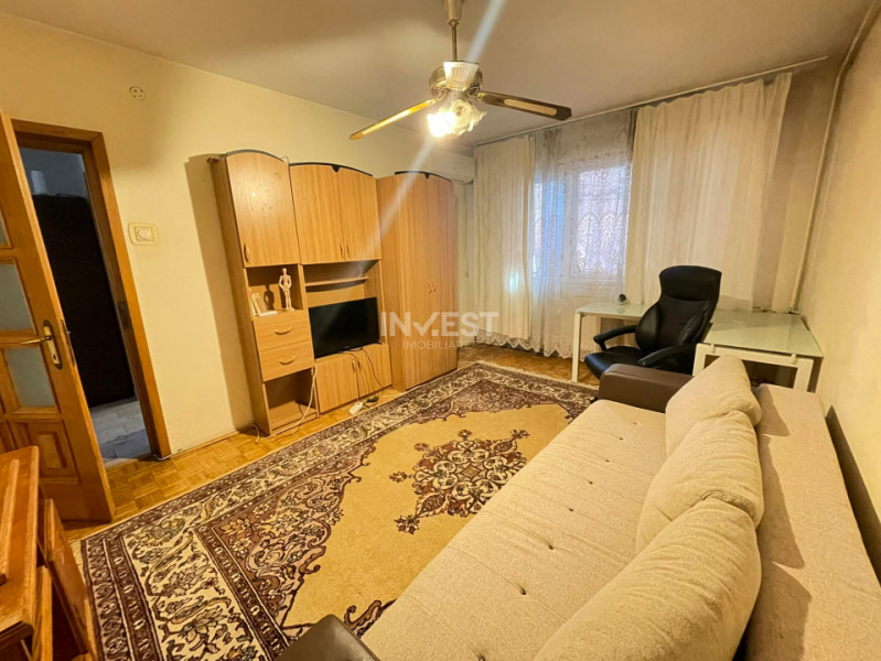 Apartament 3 camere decomandat-66 mp-Podu Ros-Restaurant Odeon