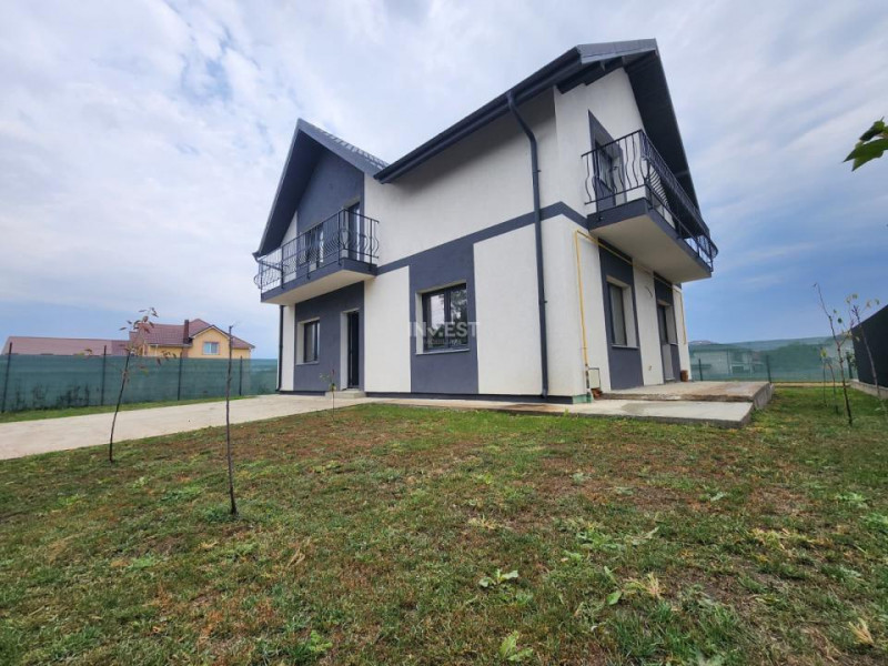 CASA INDIVIDUALA, 5 CAMERE, 2 BAI , BECI, 460 MP TEREN - VALEA URSULUI