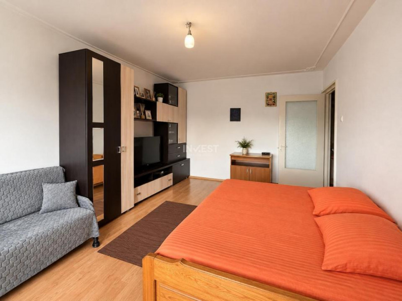 Apartament decomandat cu 1 cameră în Nicolina 1