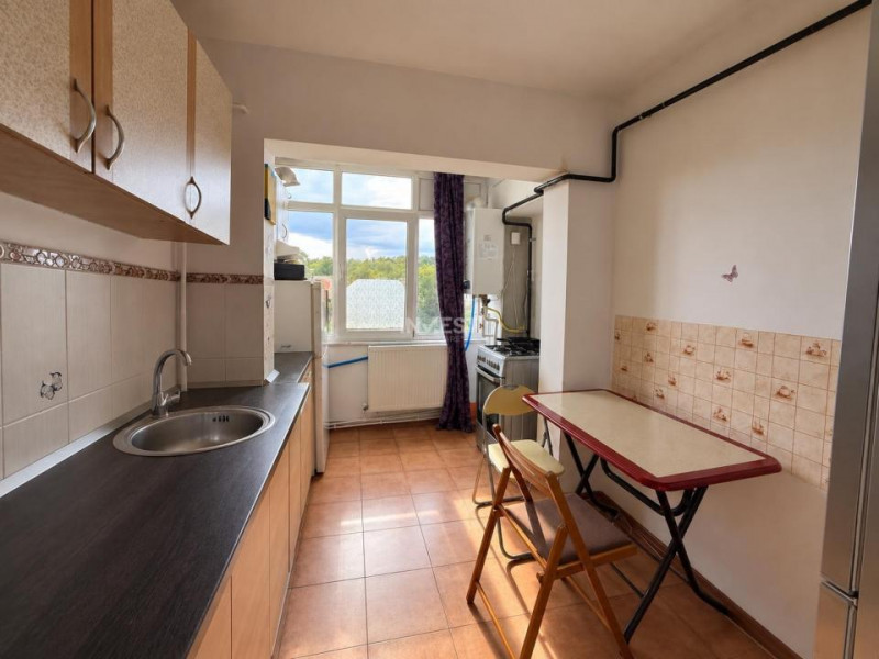 Apartament decomandat cu 1 cameră în Nicolina 1